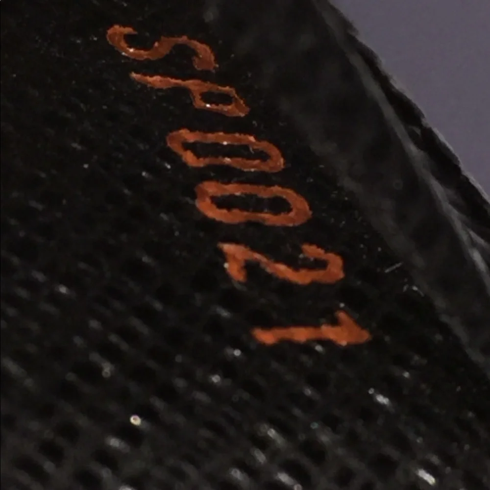 Authentic Louis Vuitton Card holder - Picture 11 of 14